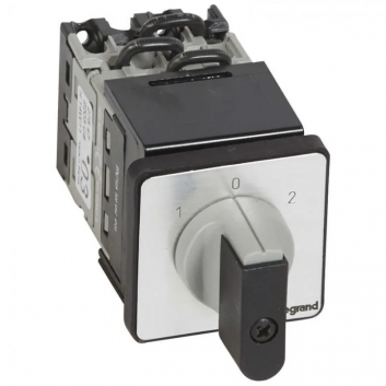 PR12 Переключатель кулачковый для амперметра 3 Ti независимый расцепитель 22